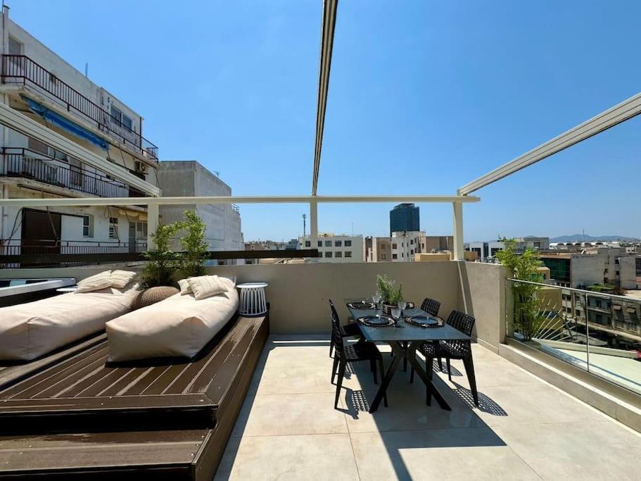Bluemotion - Cityview Piraeus Luaran gambar