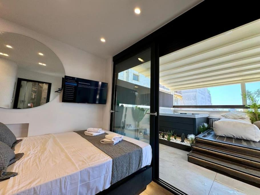 Bluemotion - Cityview Piraeus Luaran gambar